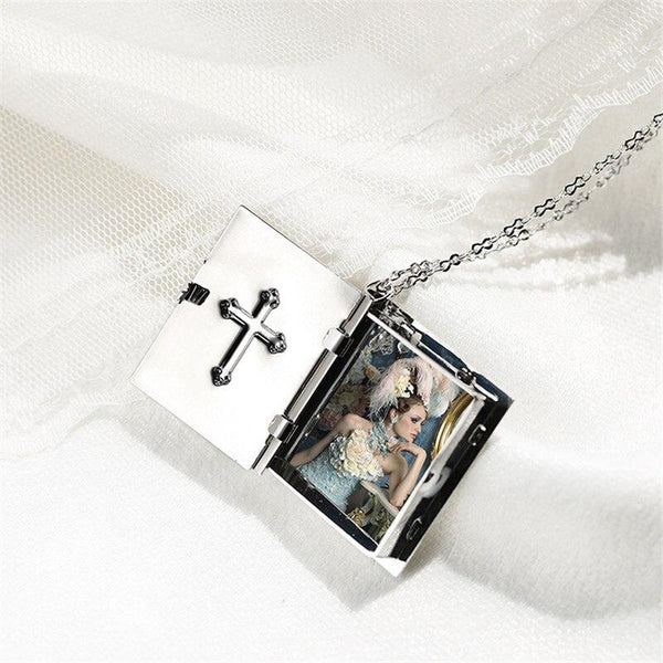 Miniature Readable Bible Necklace With Detachable Magnifying Glass